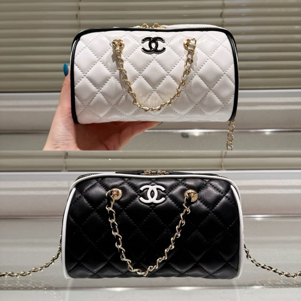 Chanel Clutch With Chain Black And White 18Cm/7in view 7