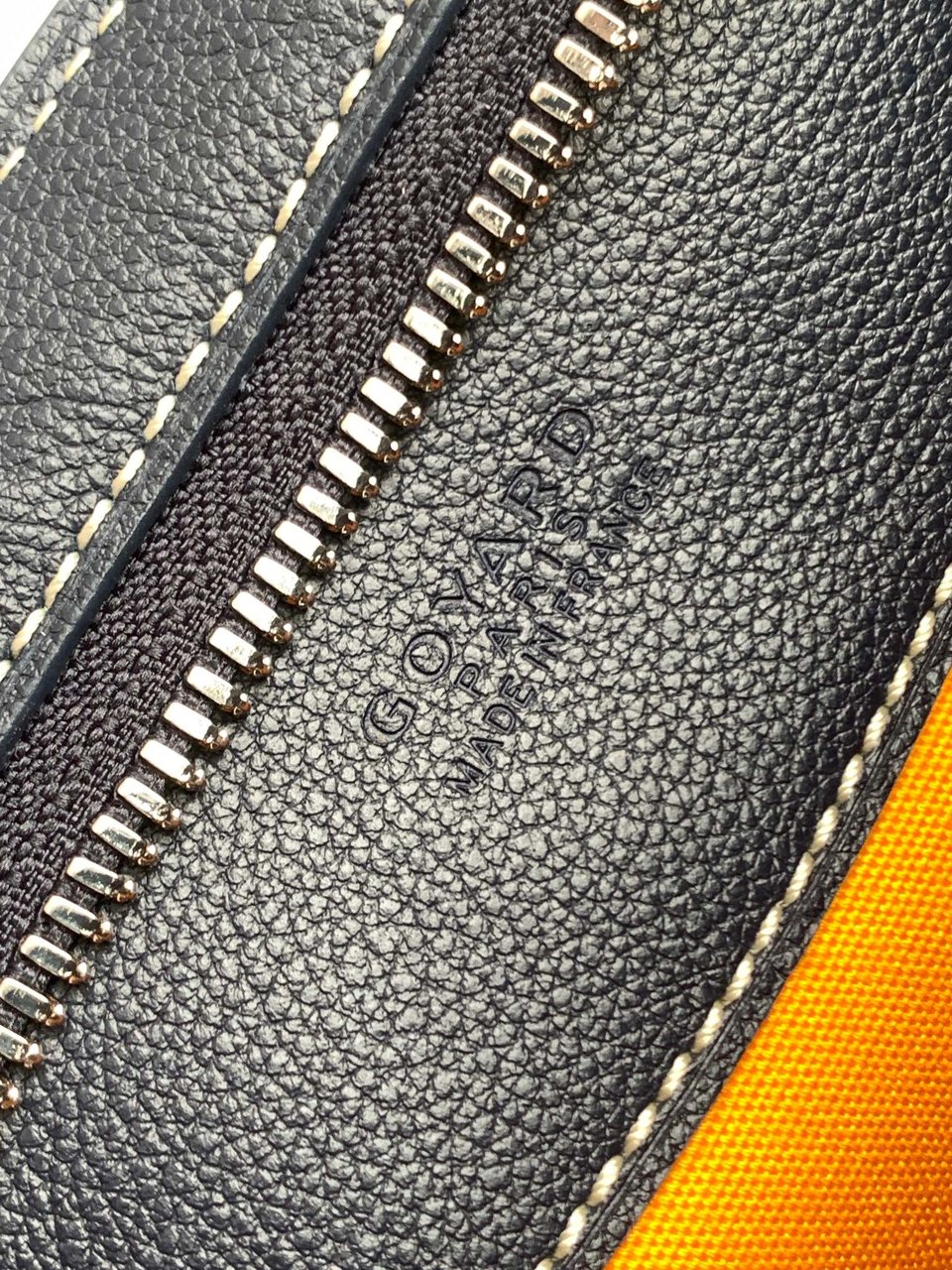 Goyard Hirondelle Bag – Bagistry Closet 25cm Navy Blue view 9