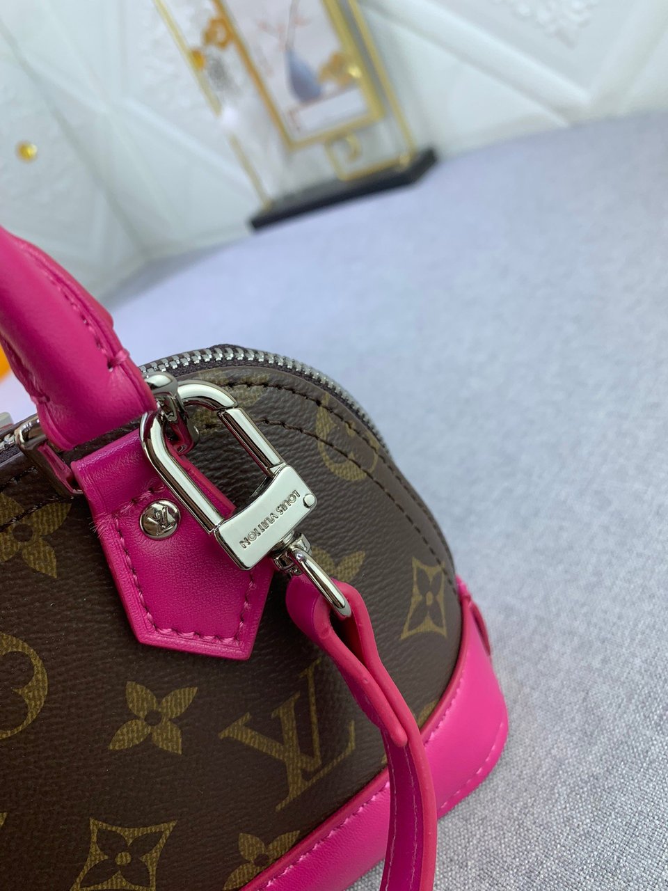 Louis Vuitton Mini Alma Monogram Canvas Mix With Pink 18Cm M83206 view 6