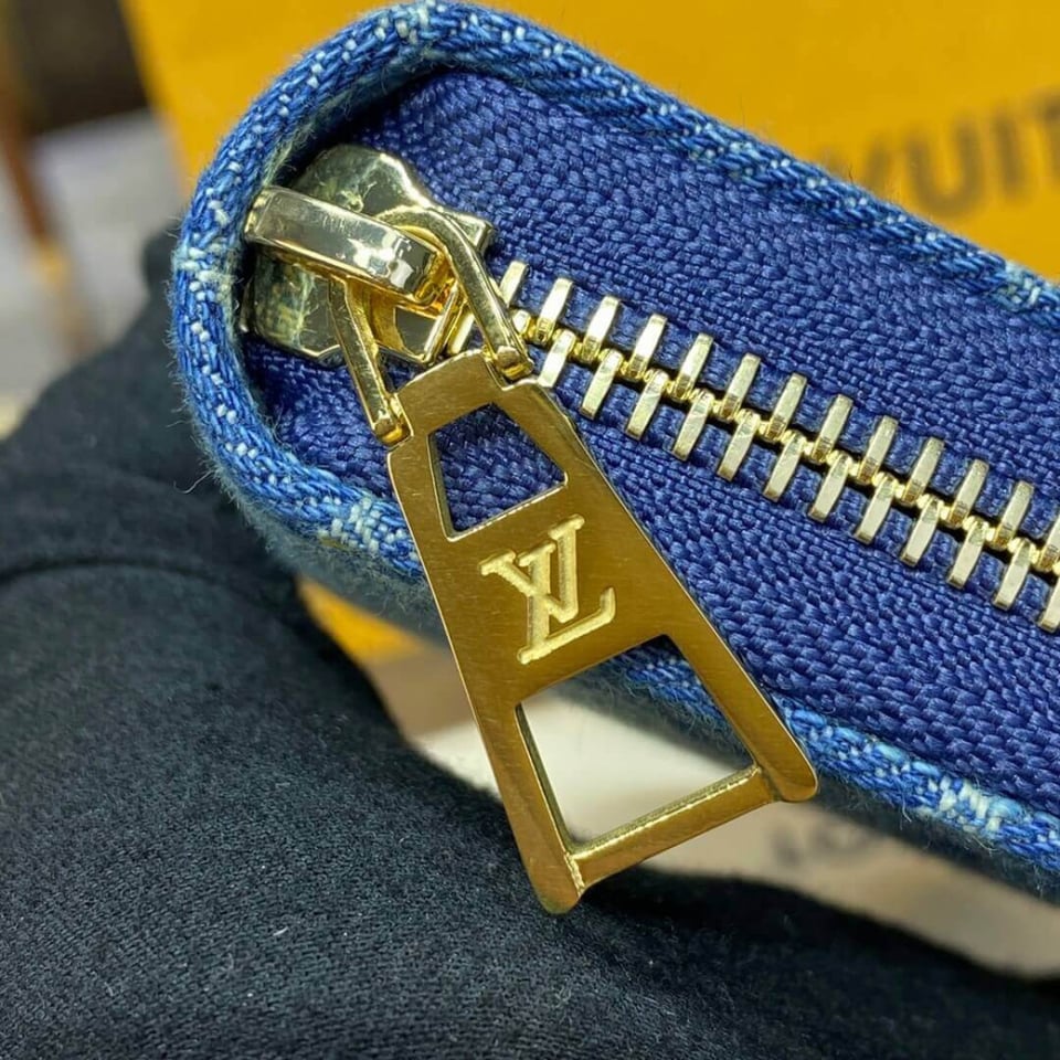 Louis Vuitton Monogram Denim Zippy Wallet view 7