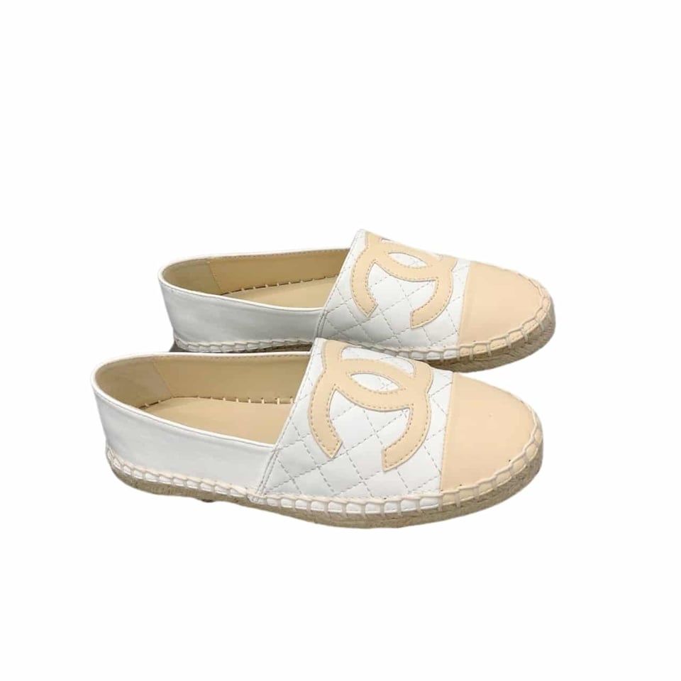 Chanel Cc Espadrilles Slip On White Beige view 2