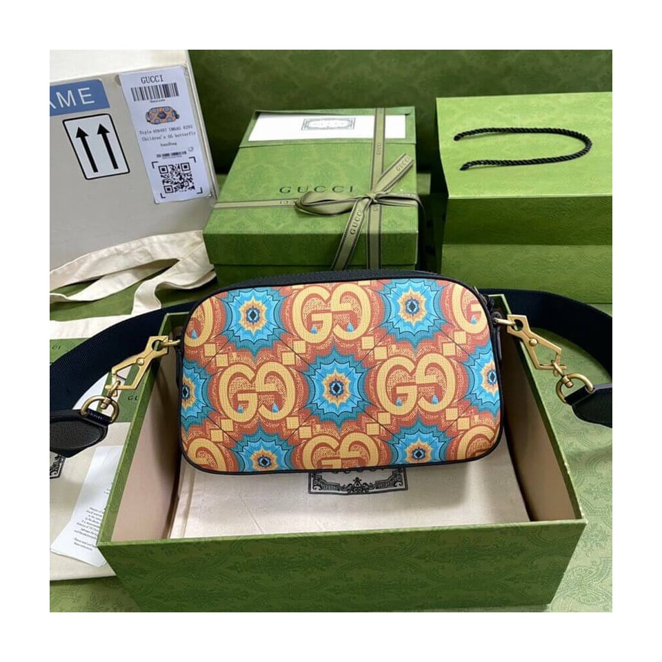 Gucci 100 Messenger Bag view 6