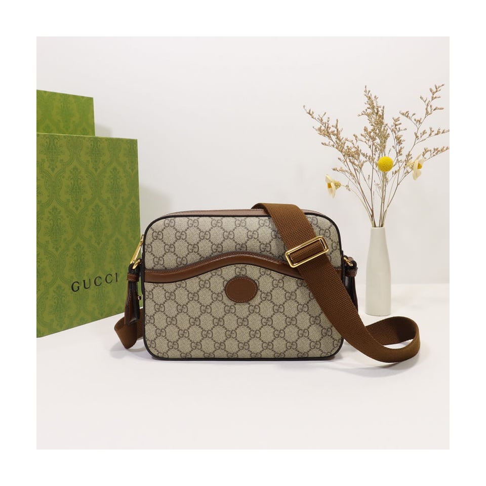 Gucci Messenger Bag With Interlocking G view 4