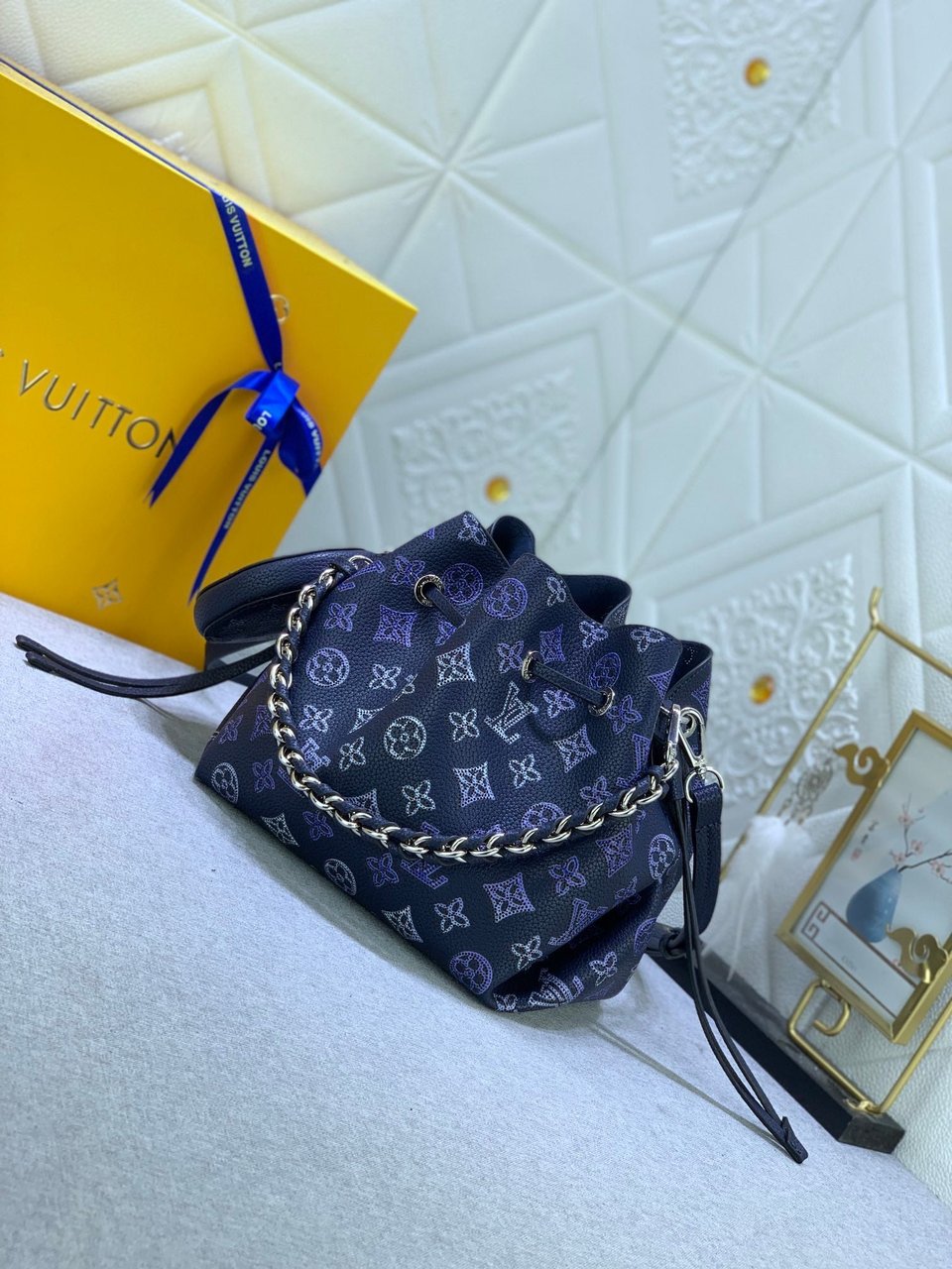 Louis Vuitton Bella Navy Blue 22Cm M21096 view 11