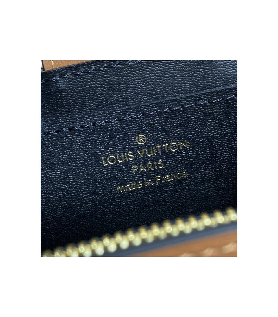 Louis Vuitton Dauphine Multicartes view 10