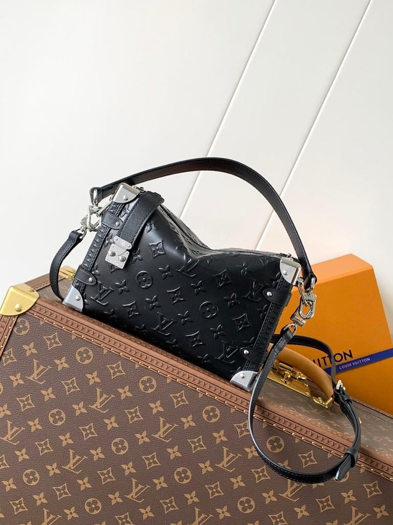 Louis Vuitton Side Trunk MM Black 23.5/9.3in M14572 view 10