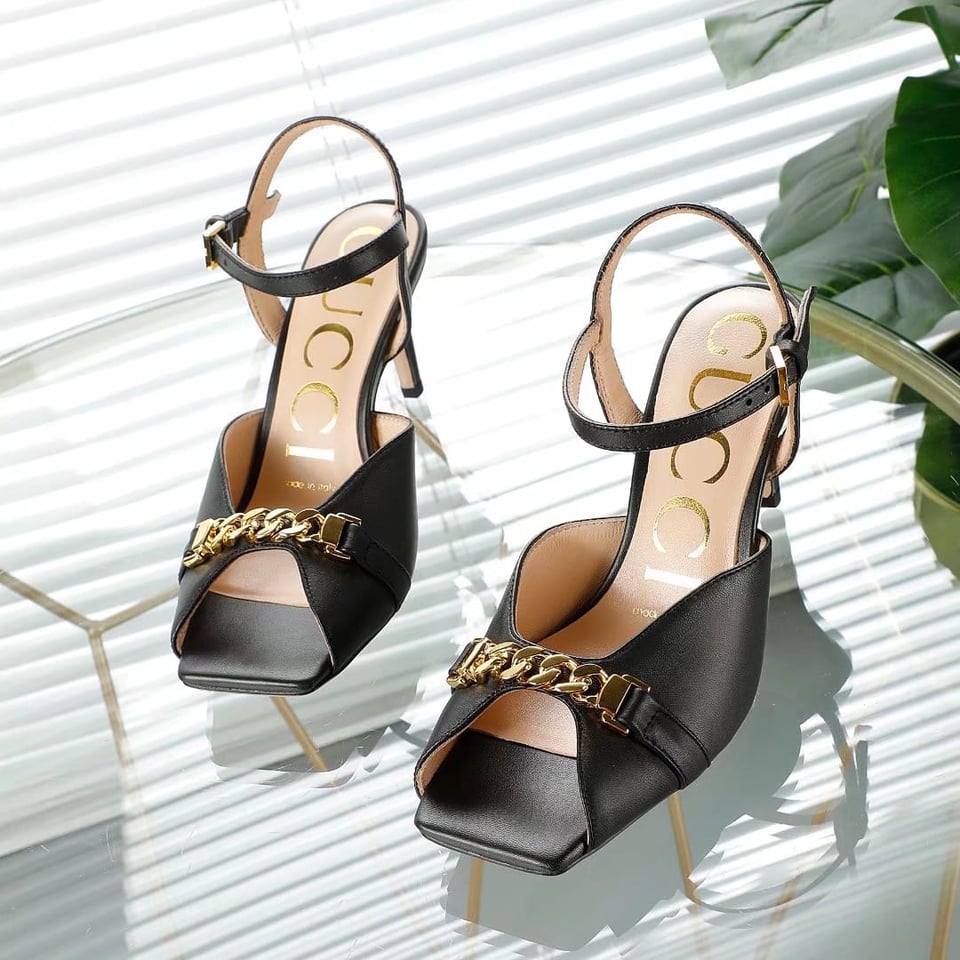 Gucci Metal Chain Stiletto Heels Flip Flop Fish Mouth Sandals Black view 5