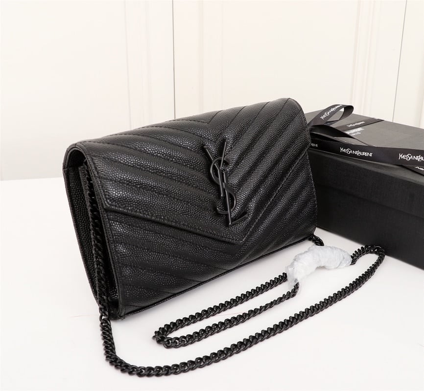 Saint Laurent Cassandre Matelasse Chain Wallet In Grain De Poudre Embossed Black Noir 22Cm view 5