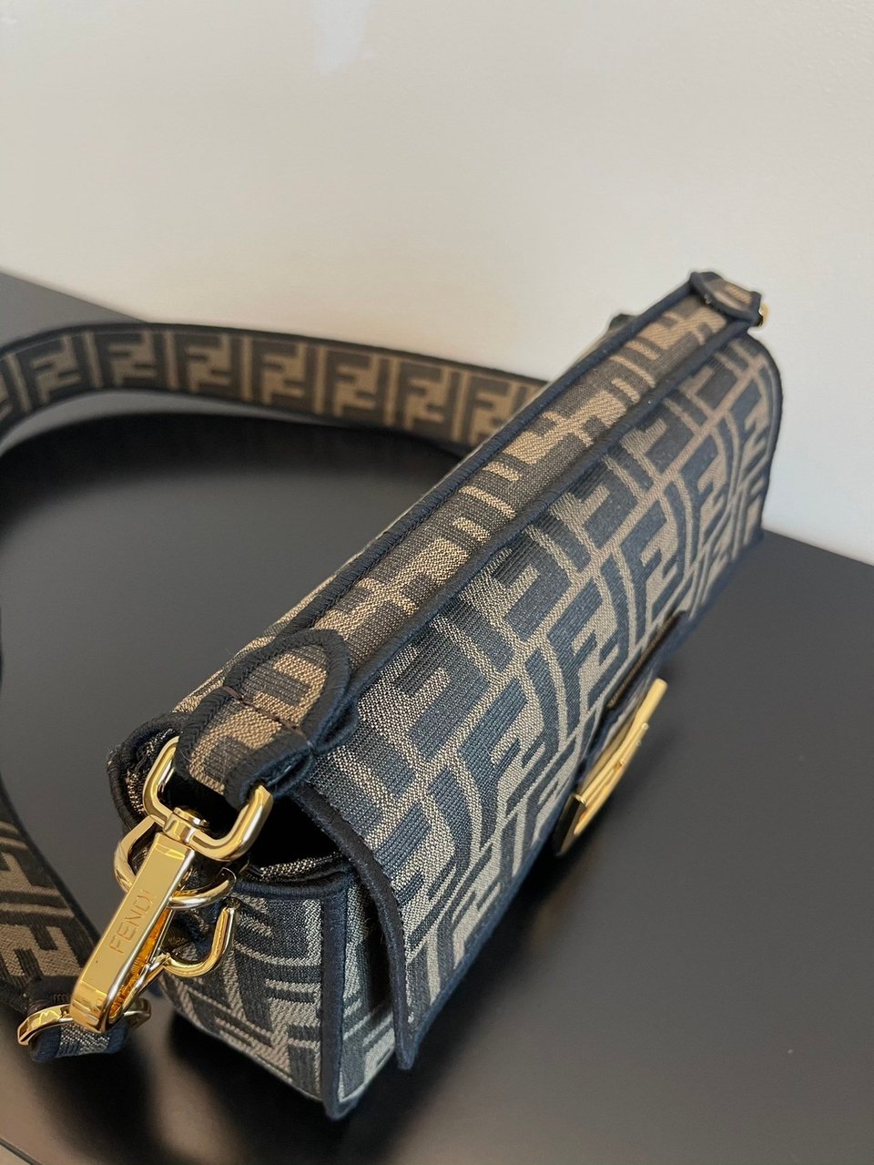Fendi Baguette Jacquard Ff Fabric Bag 26Cm 8Br600A6V5F17U4 view 6