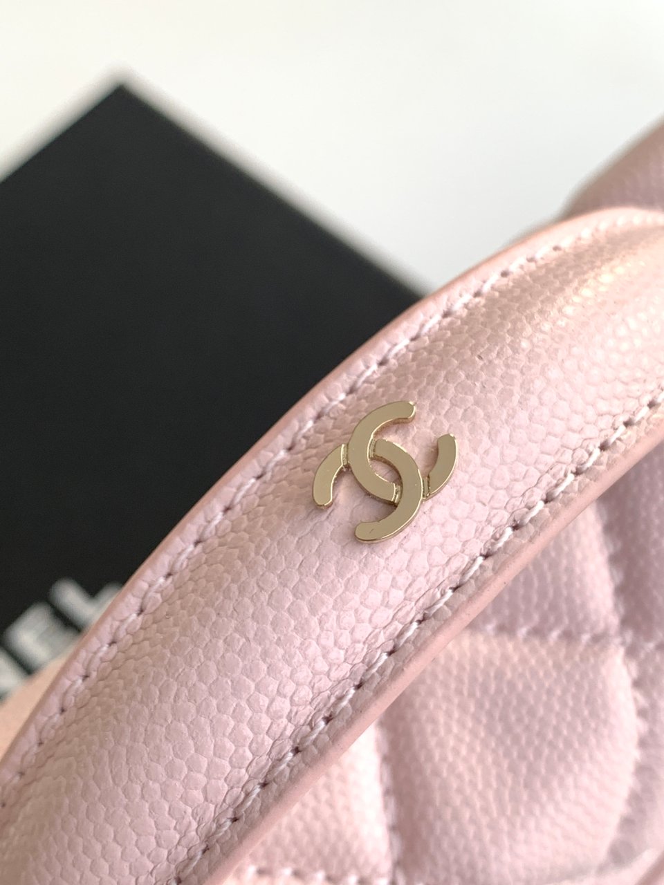 Chanel 25C Vanity Case Pink 20cm view 9