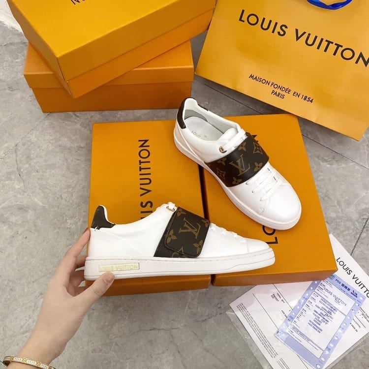 Louis Vuitton Frontrow Monogram Strap White view 3