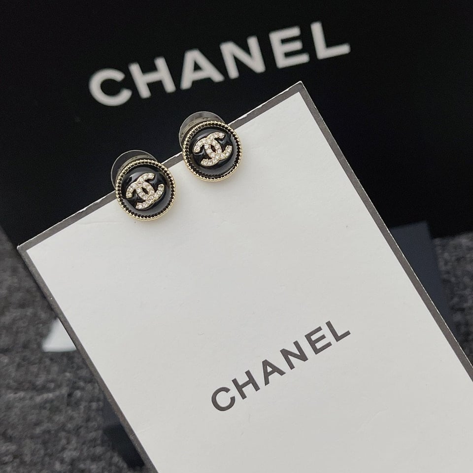 Chanel Cc Earrings Black view 4