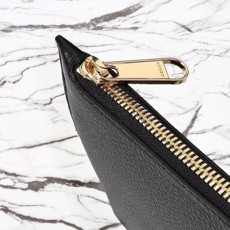 Gucci Softbit Maxi Shoulder Bag 46cm/18in view 11