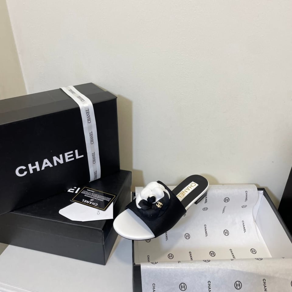 Chanel Camellia Slides Black White view 9