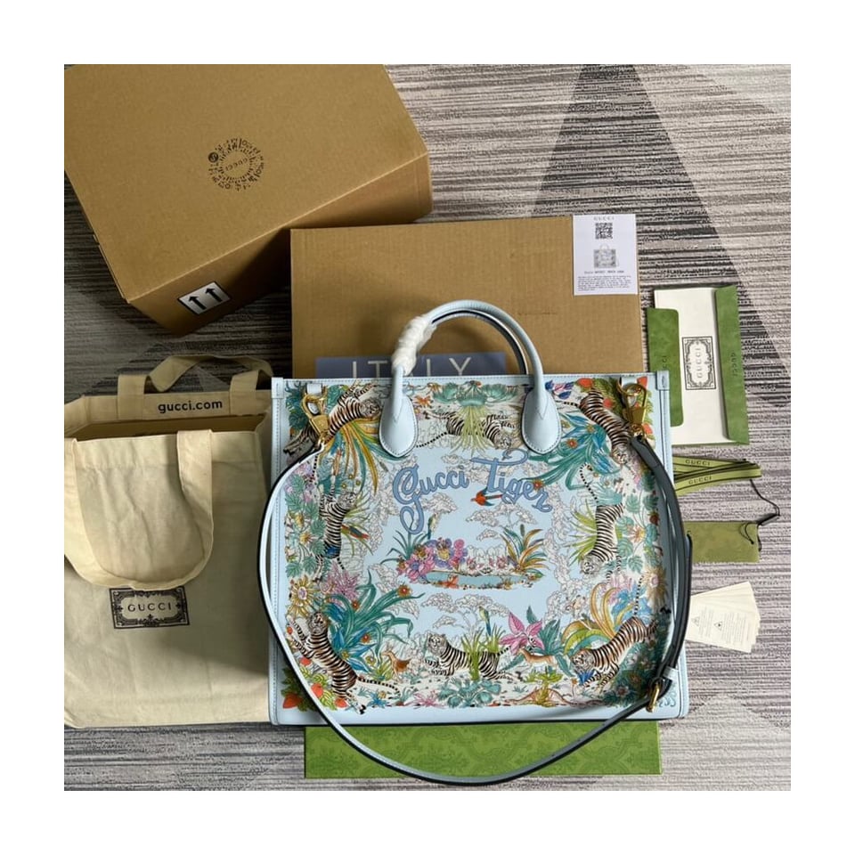Gucci Tiger Medium Tote Bag view 3