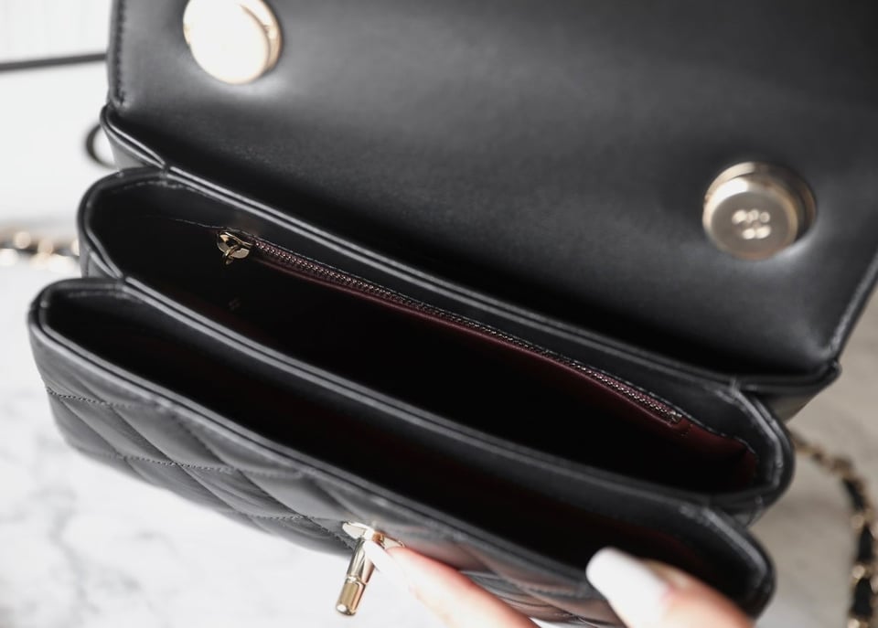Chanel Trendy 20Cm Black Lambskin Gold Hardware view 10