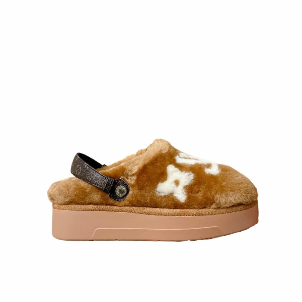 Louis Vuitton Aspen Comfort Clog Camel Brown 1Adc2B view 2