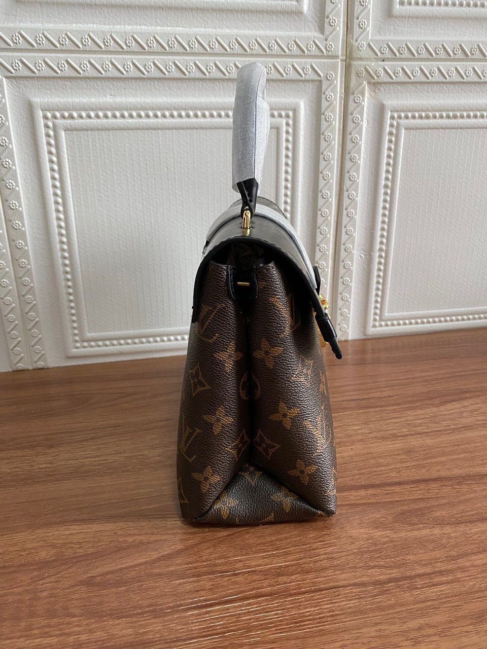 Louis Vuitton One Handle Monogram Flap Mm 25Cm view 6