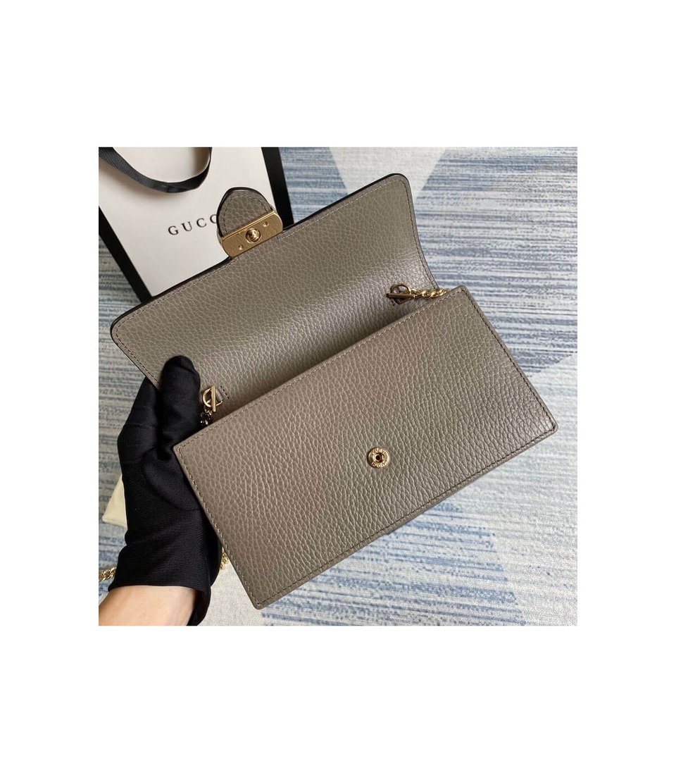 Gucci GG Interlocking Wallet On Chain Grey view 8