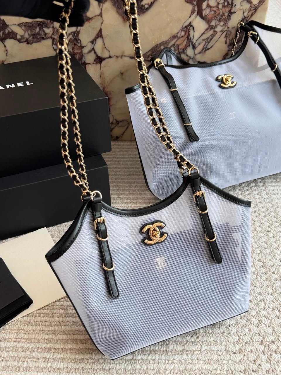 Chanel Small Tote Mesh, Calfskin &amp; Gold-Tone Metal Transparent &amp; Black 28cm/11in AS6015 view 7