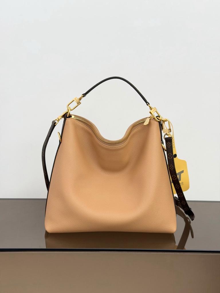 Louis Vuitton Multipass Bag Arizona Beige 30cm M28029 view 4