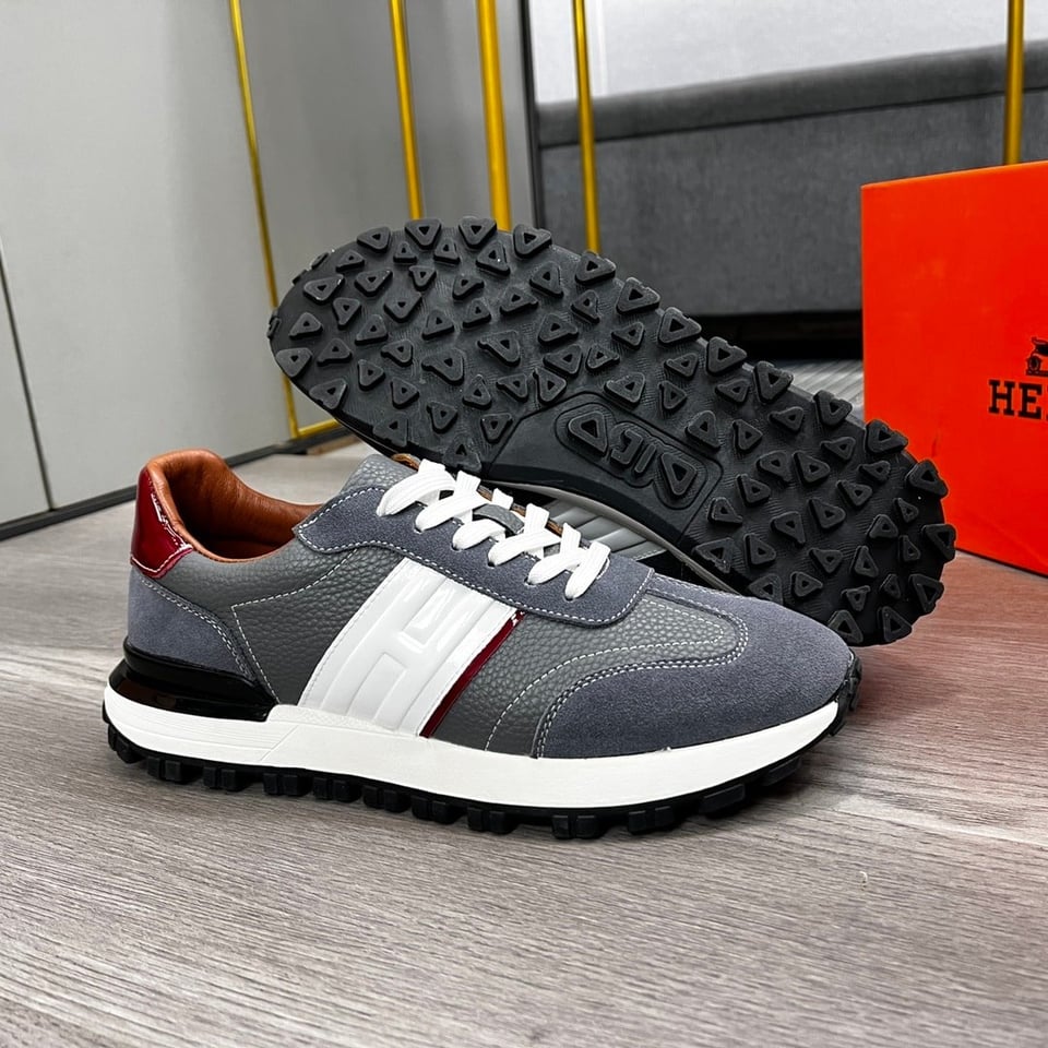 Hermes Trail Sneaker Grey view 4