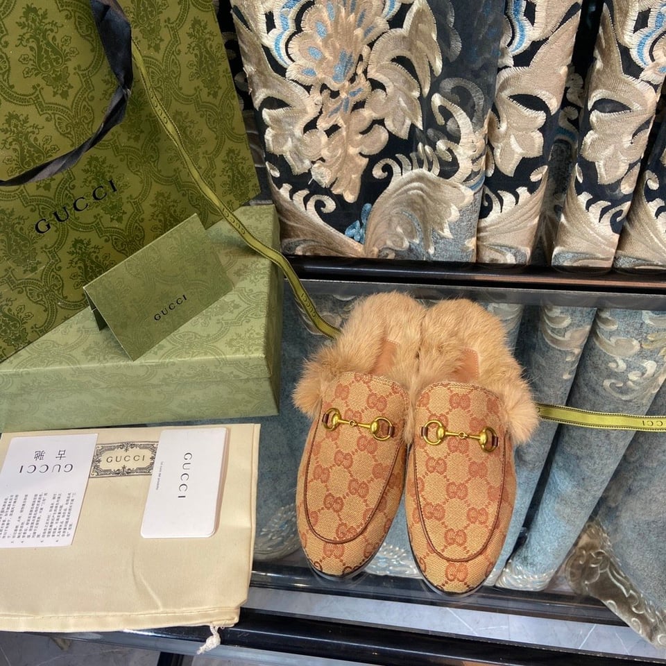 Gucci Princetown Lamb Fur Slippers Rust Natural view 3