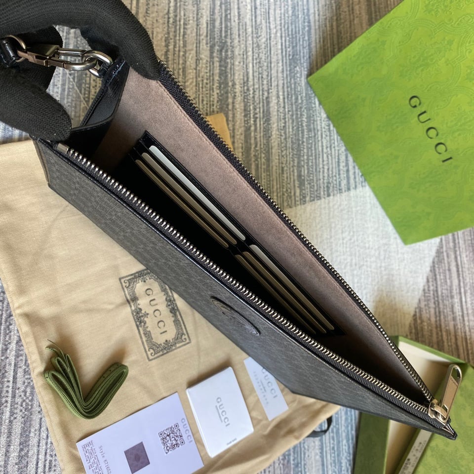 Gucci Beauty Case With Interlocking G Black 12in/31cm For Men view 6