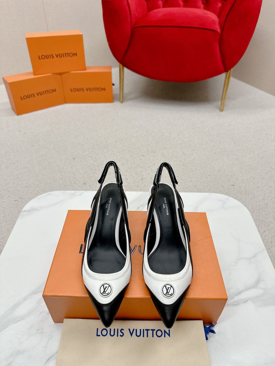 Louis Vuitton Archlight Slingback Pump Black And White view 8