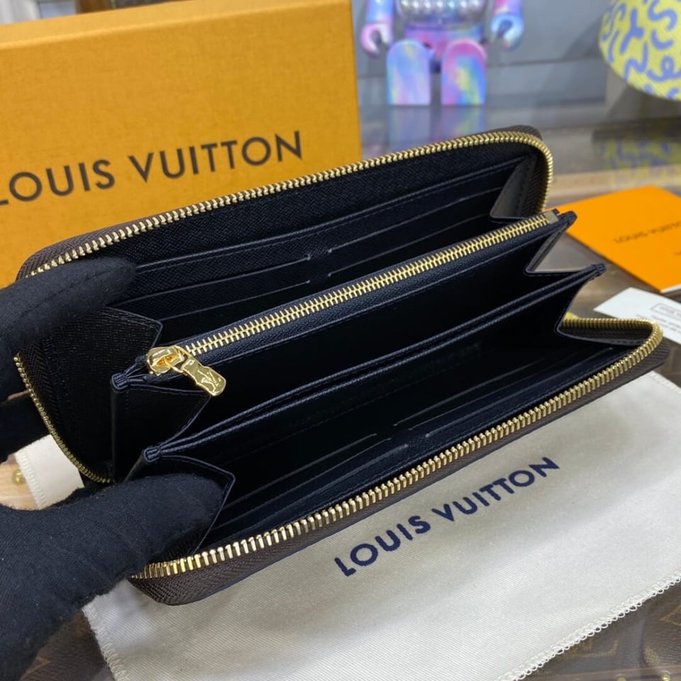 Louis Vuitton Monogram Reverse Canvas Zippy Wallet view 11