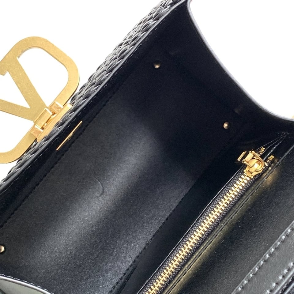 Valentino Vlogo Top Handle Bag Black 22Cm view 6