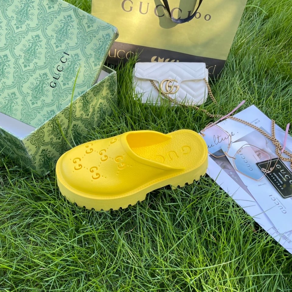 Gucci Men’S Slip On Sandal Yellow Gg Rubber view 8