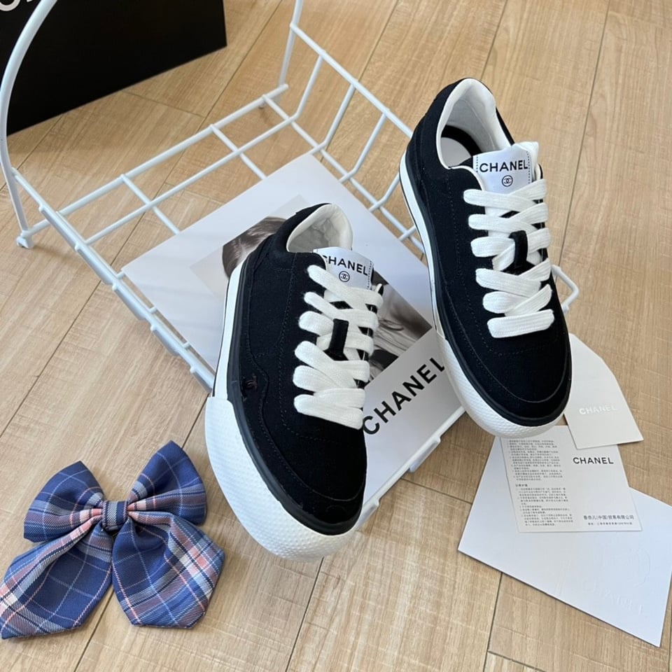 Chanel Suede Leather Runners Black view 6