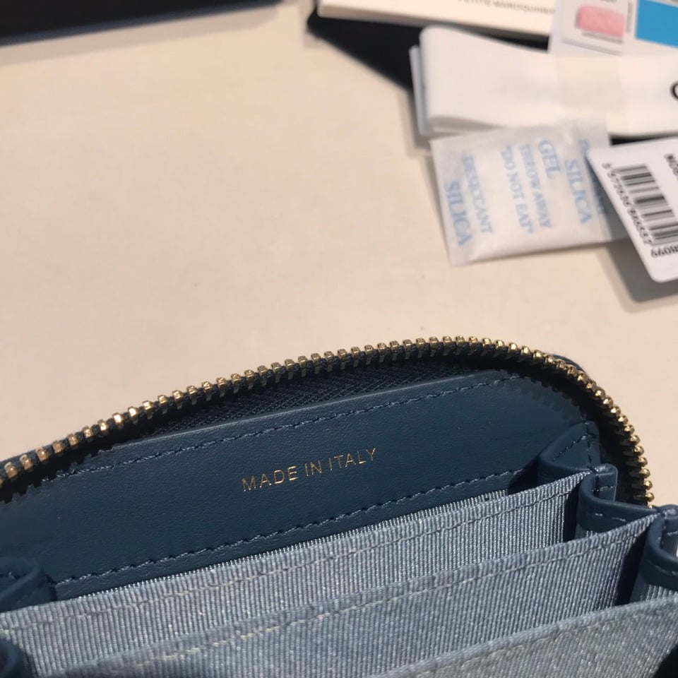 Chanel Zipped Caviar Purse 11 Aegean Calfskin Gold Icon view 6
