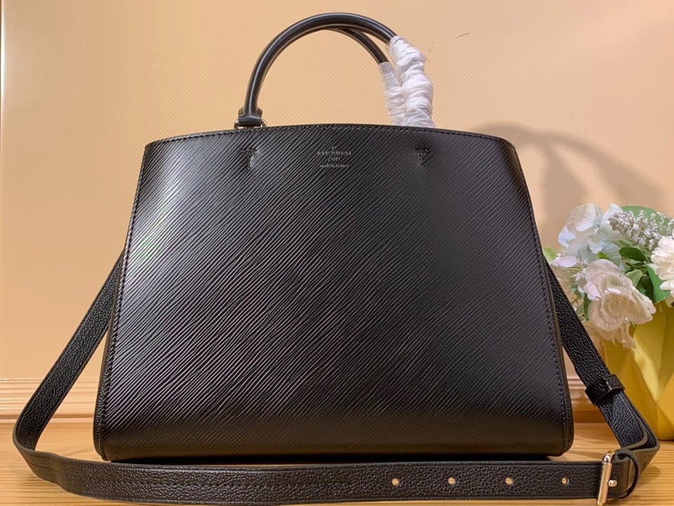 Louis Vuitton Marelle Tote Mm 30Cm Black view 9