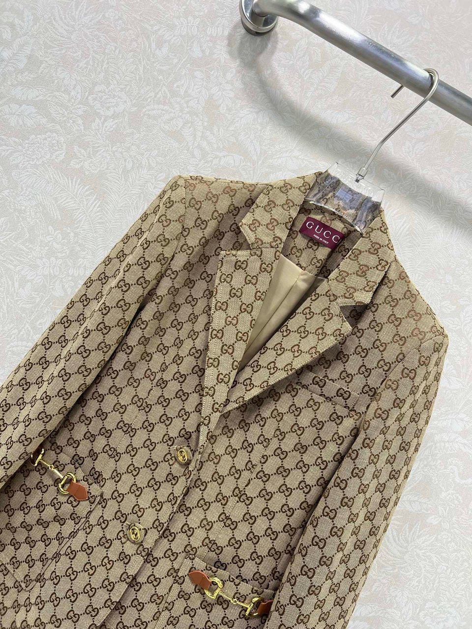 Gucci Blazer – 32 waiste – 49 bust view 6