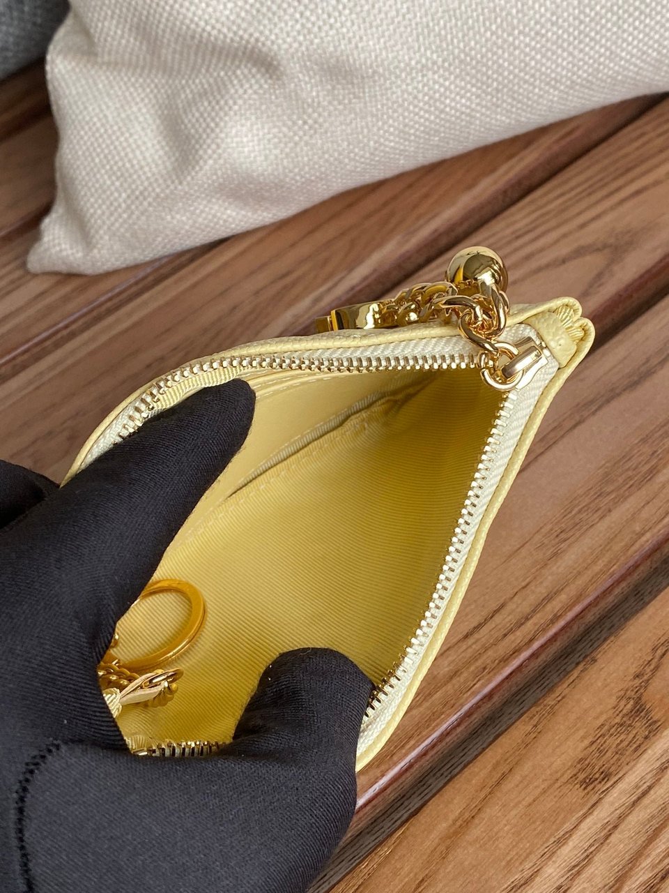 Chanel Zipped Wallet 14Cm Yellow Caviar Gold Hardware view 6