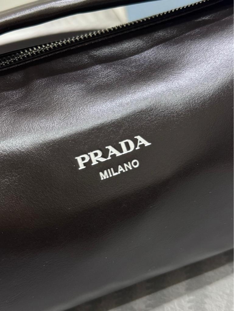 Prada Classic Leather Shoulder Bag 24cm view 9