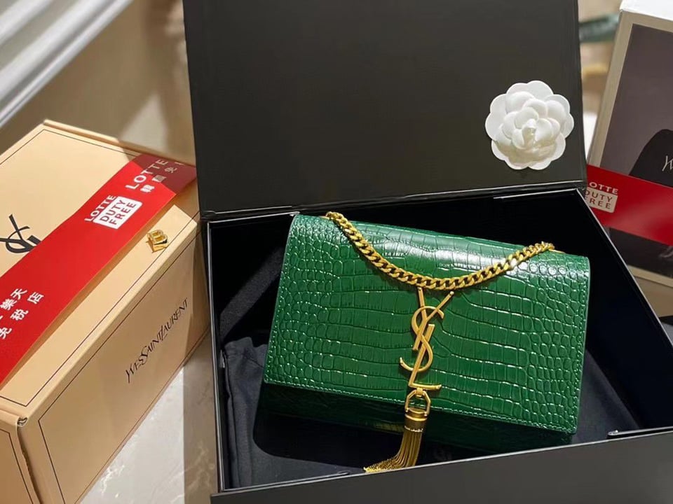 Saint Laurent Kate Tassel Medium Crocodile Embossed Leather Green With Gold Hardware 22Cm view 3