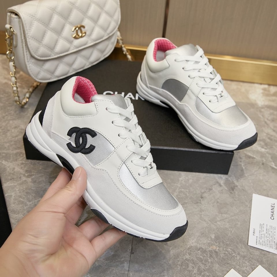 Chanel Suede And Leather Cc Low Top Sneakers White Pink view 7