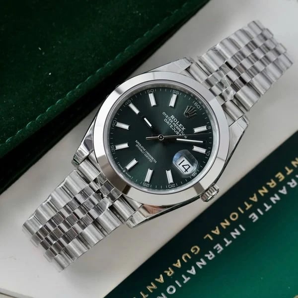 [Superclone] Rolex Datejust 41mm Mint Green Dial Oyster 126300 view 2