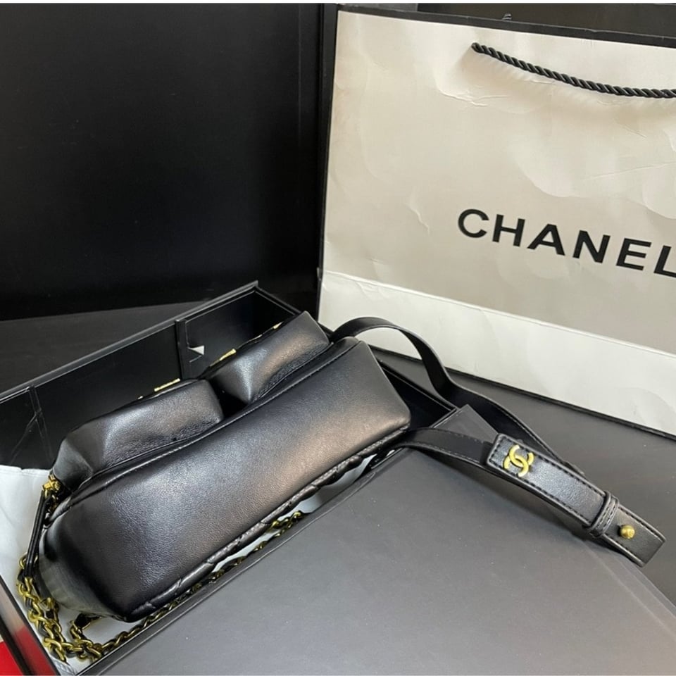 Chanel Quilted Small Camera Case Calfskin Black 22Cm/8.7in view 7