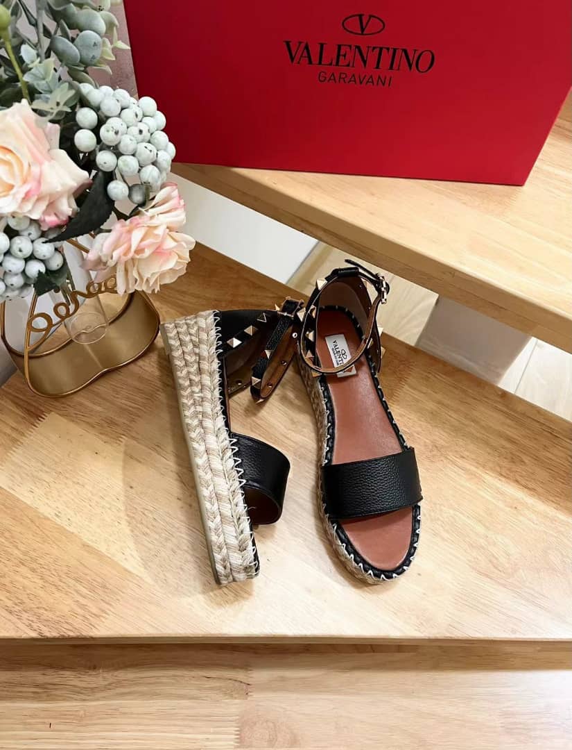 Valentino Garavani Rockstud Calfskin Flatform Espadrille Sandals view 5