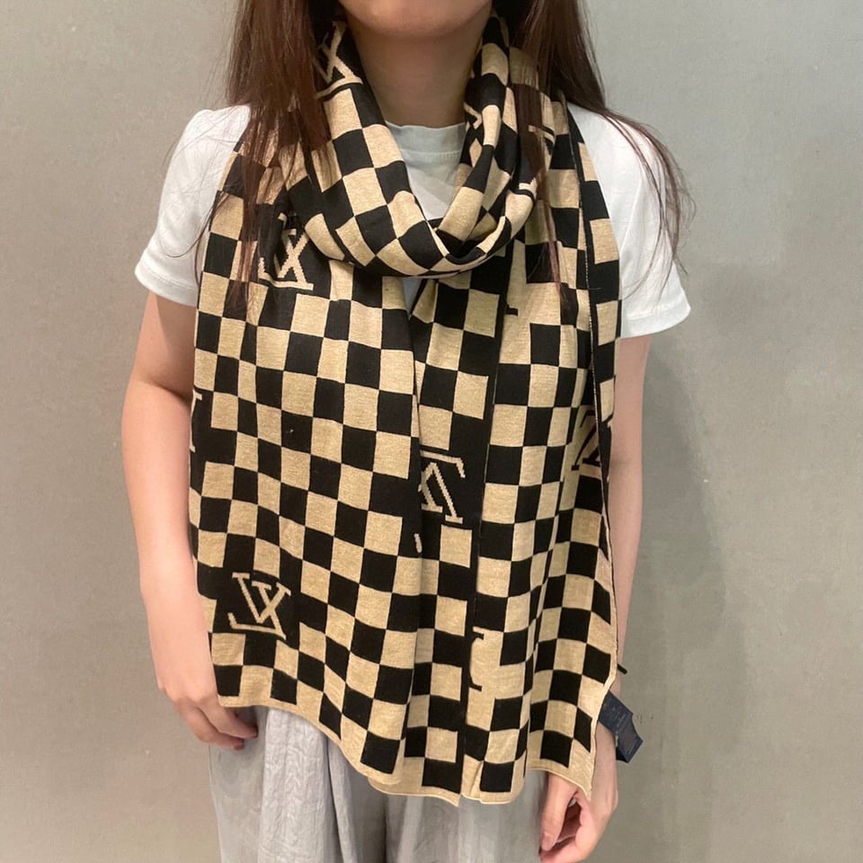 Louis Vuitton Monogram Cashmere Jacquard Scarf Beige-Black For Women 200cm view 5