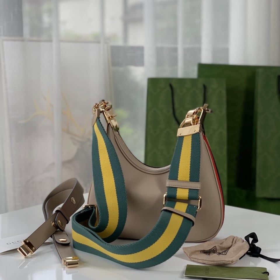 Gucci Oatmeal Leather Attache Small Shoulder Bag view 5