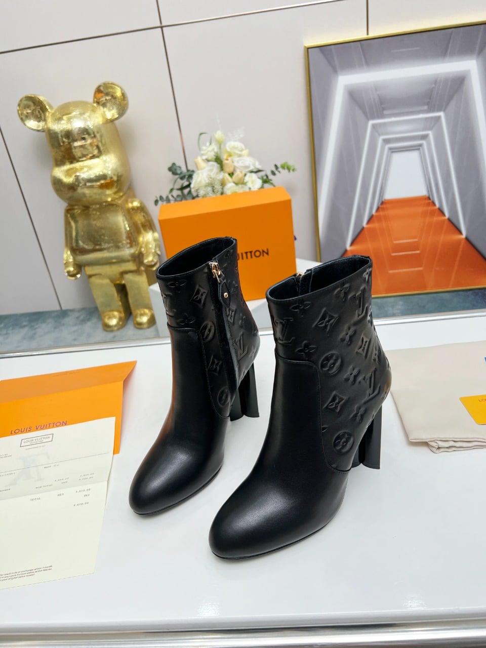Louis Vuitton Silhouette Ankle Boot Black 1Abp9J view 8