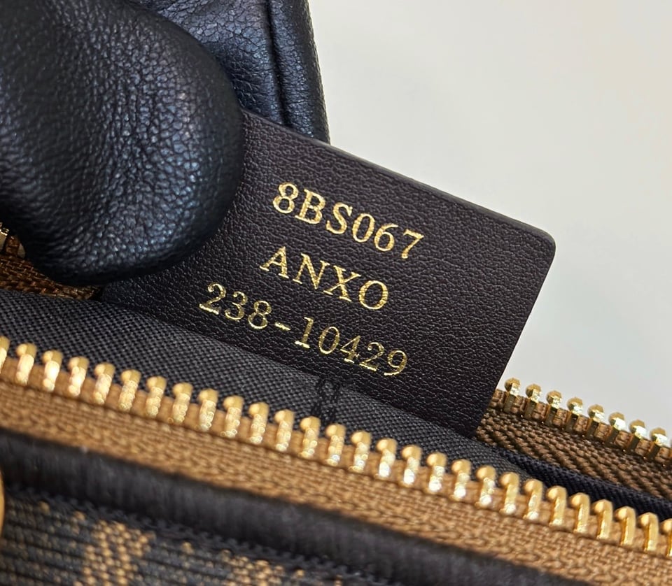 Fendi By The Way Leather Mini Bag18cm view 8