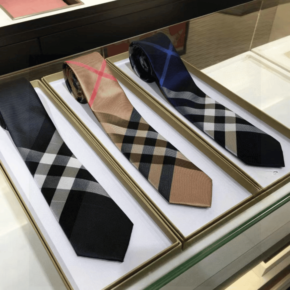 Burberry Nude Nova Check Silk Tie For Men view 7