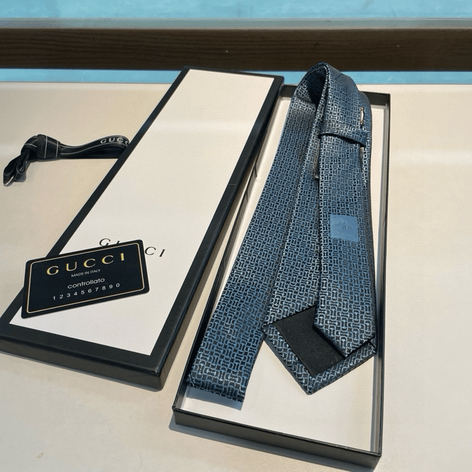 Gucci Midnight Interlock Canvas Tie For Men view 4