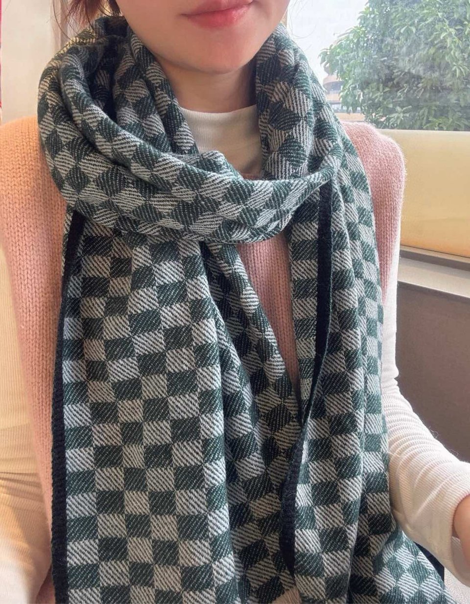 Louis Vuitton Damier Checkered Scarf Green For Women 190cm view 3